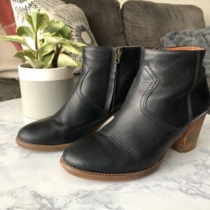 Madewell 1937 Black Leather Zipcode Boot